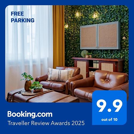 Jungle Aesthetics Downtown Apartman Aircon And Garage Parking Будапеща Екстериор снимка