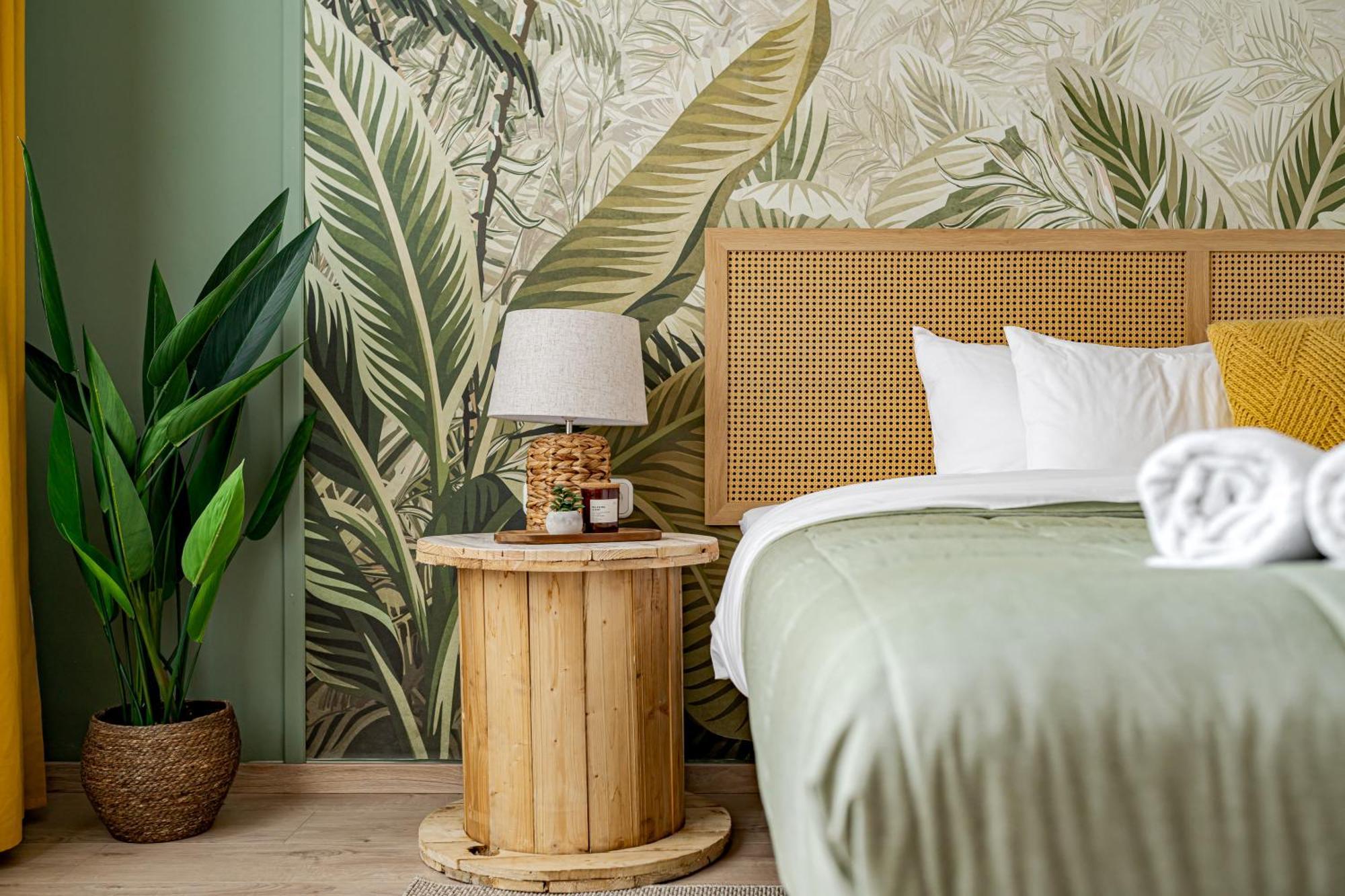 Jungle Aesthetics Downtown Apartman Aircon And Garage Parking Будапеща Екстериор снимка