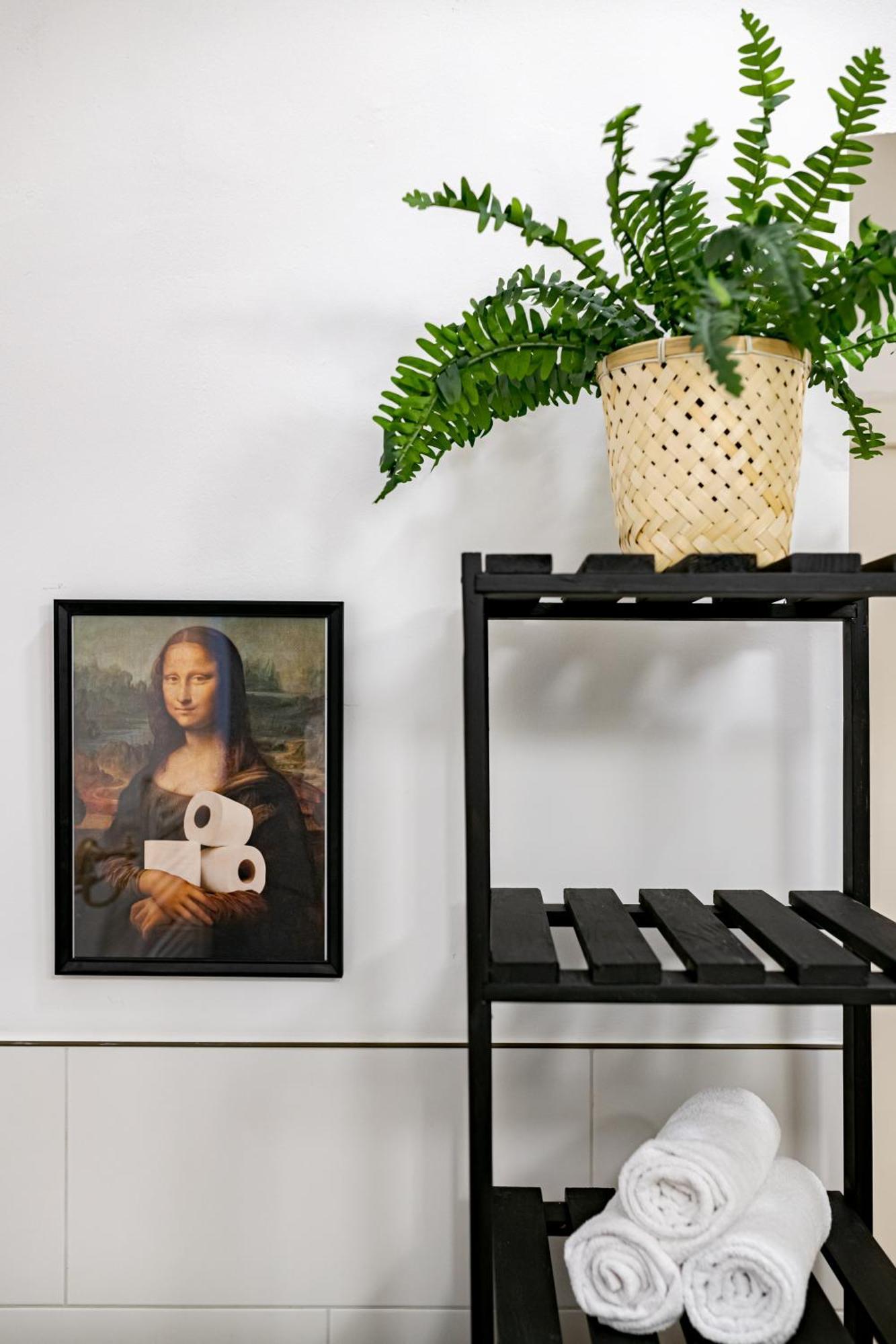 Jungle Aesthetics Downtown Apartman Aircon And Garage Parking Будапеща Екстериор снимка