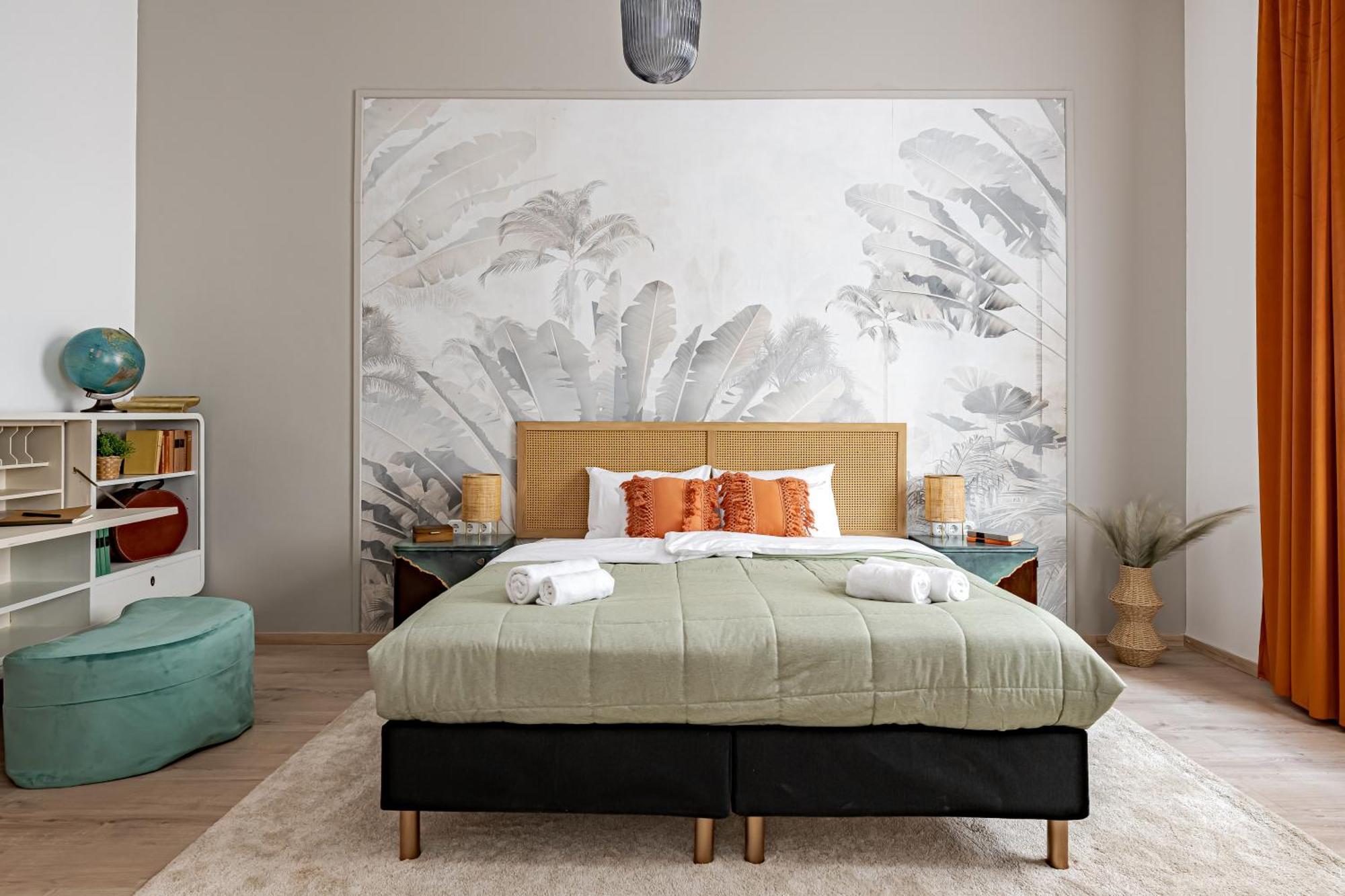 Jungle Aesthetics Downtown Apartman Aircon And Garage Parking Будапеща Екстериор снимка